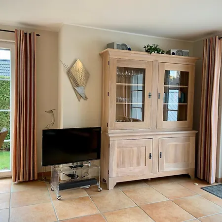 Sturmvogel Holiday home *