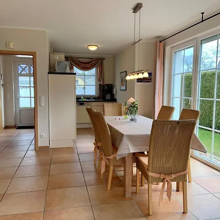 Ferienhaus Sturmvogel *